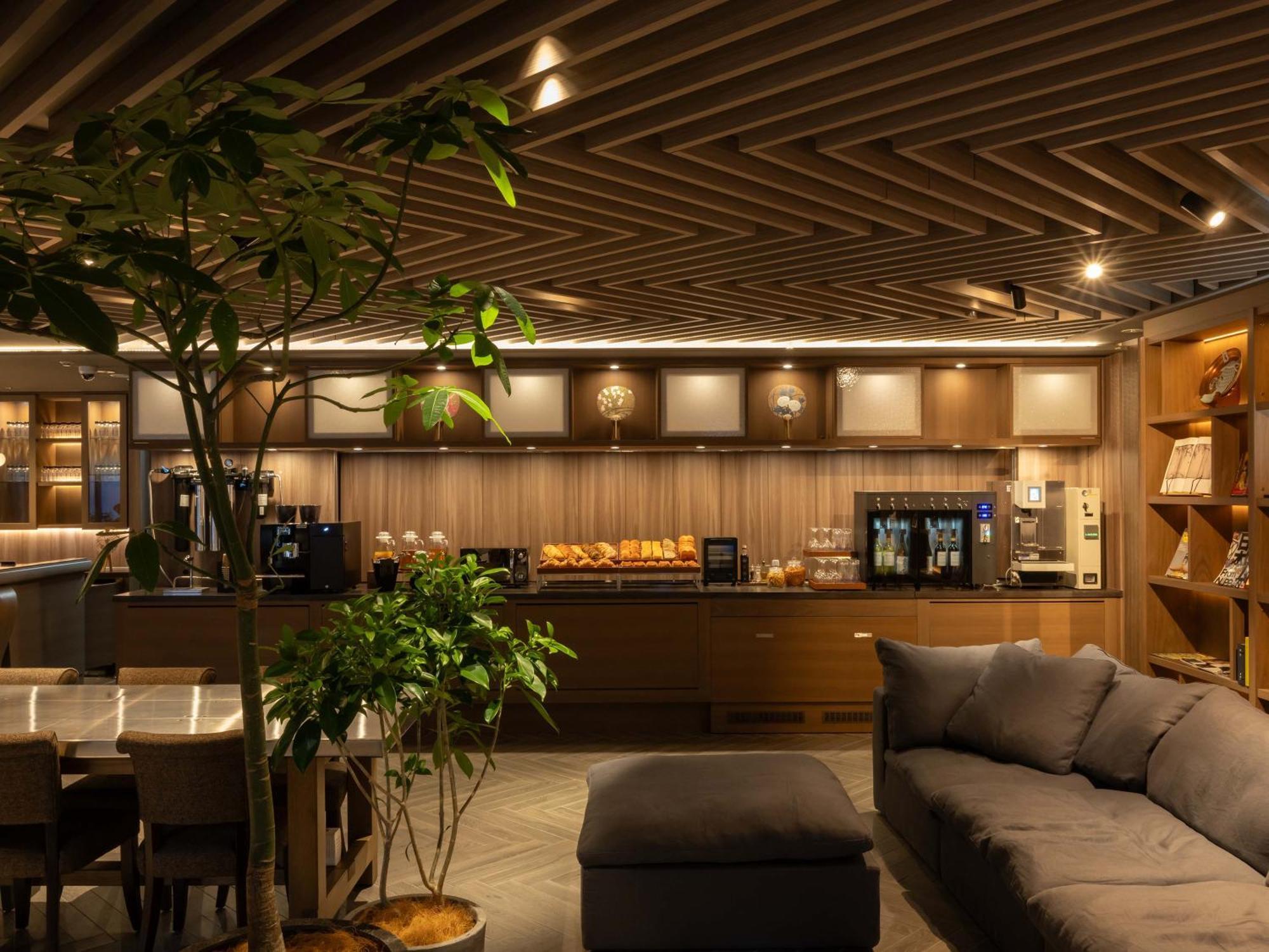 Insomnia Kyoto Oike Hotel Екстериор снимка