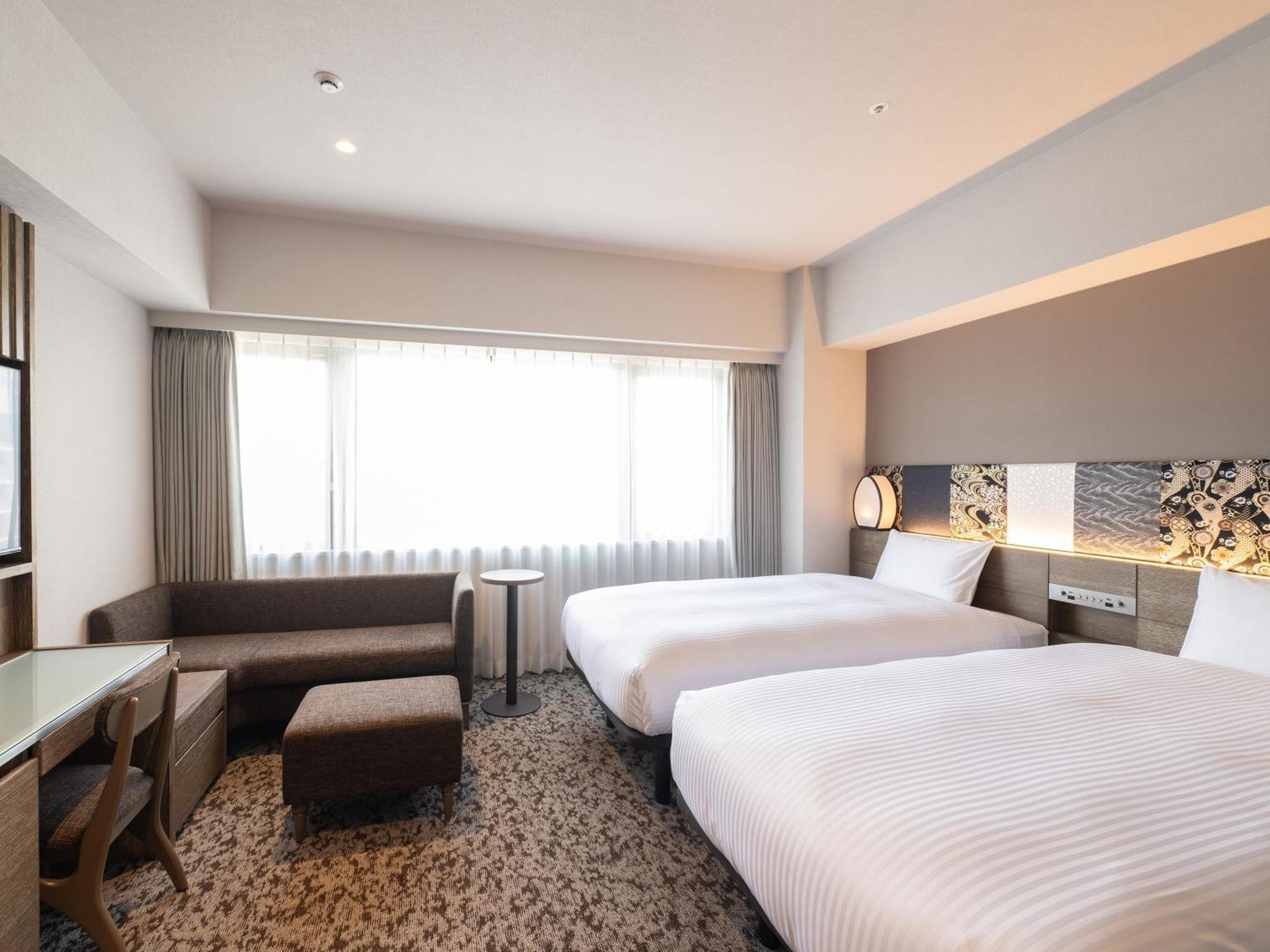 Insomnia Kyoto Oike Hotel Екстериор снимка